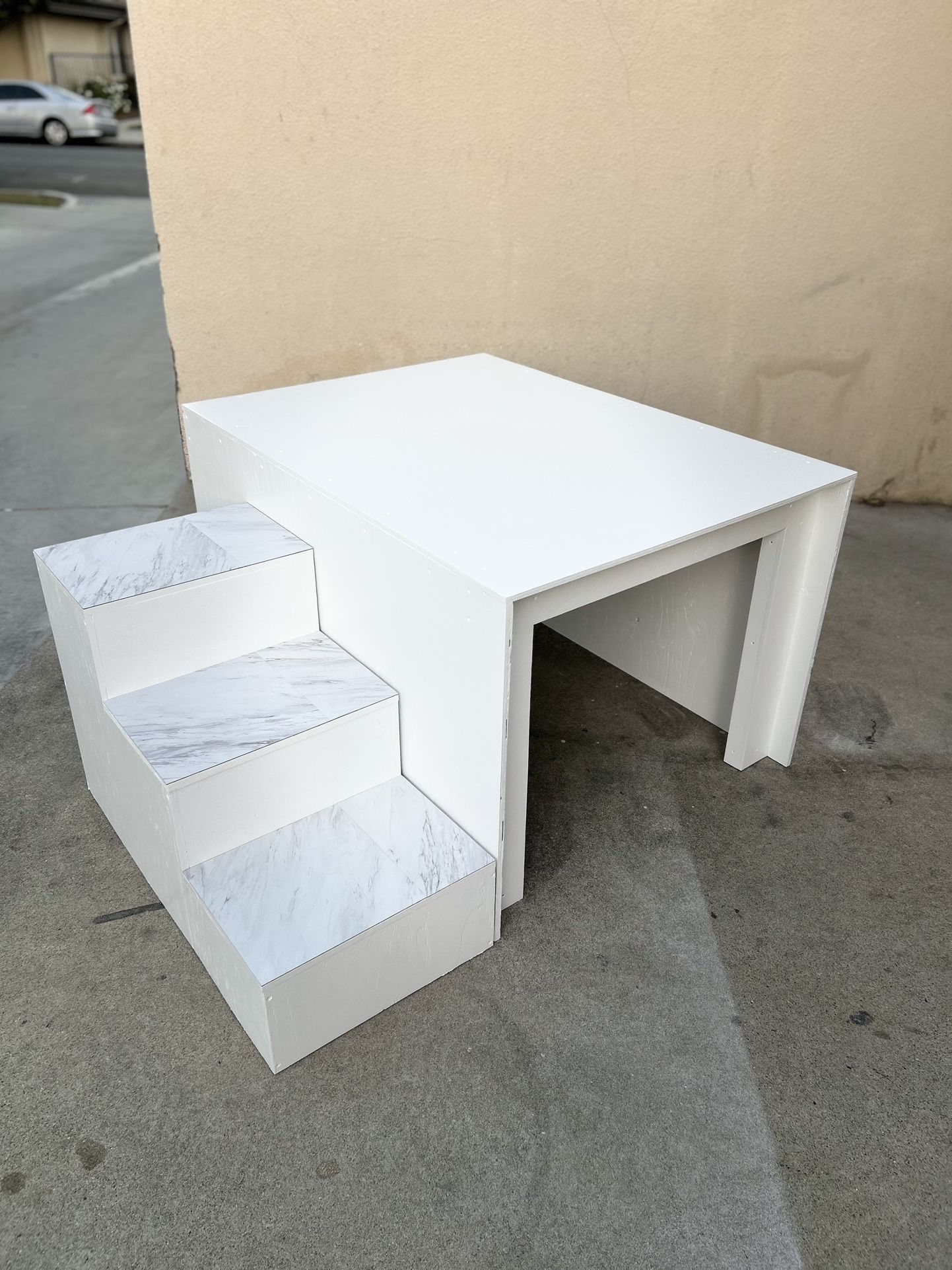 Pedicure Station
