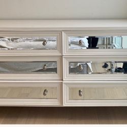 White Mirrored Dresser