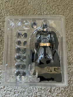 Mafex Batman (Hush)