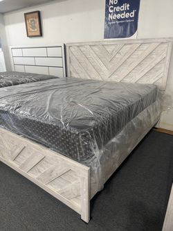 King bed frame