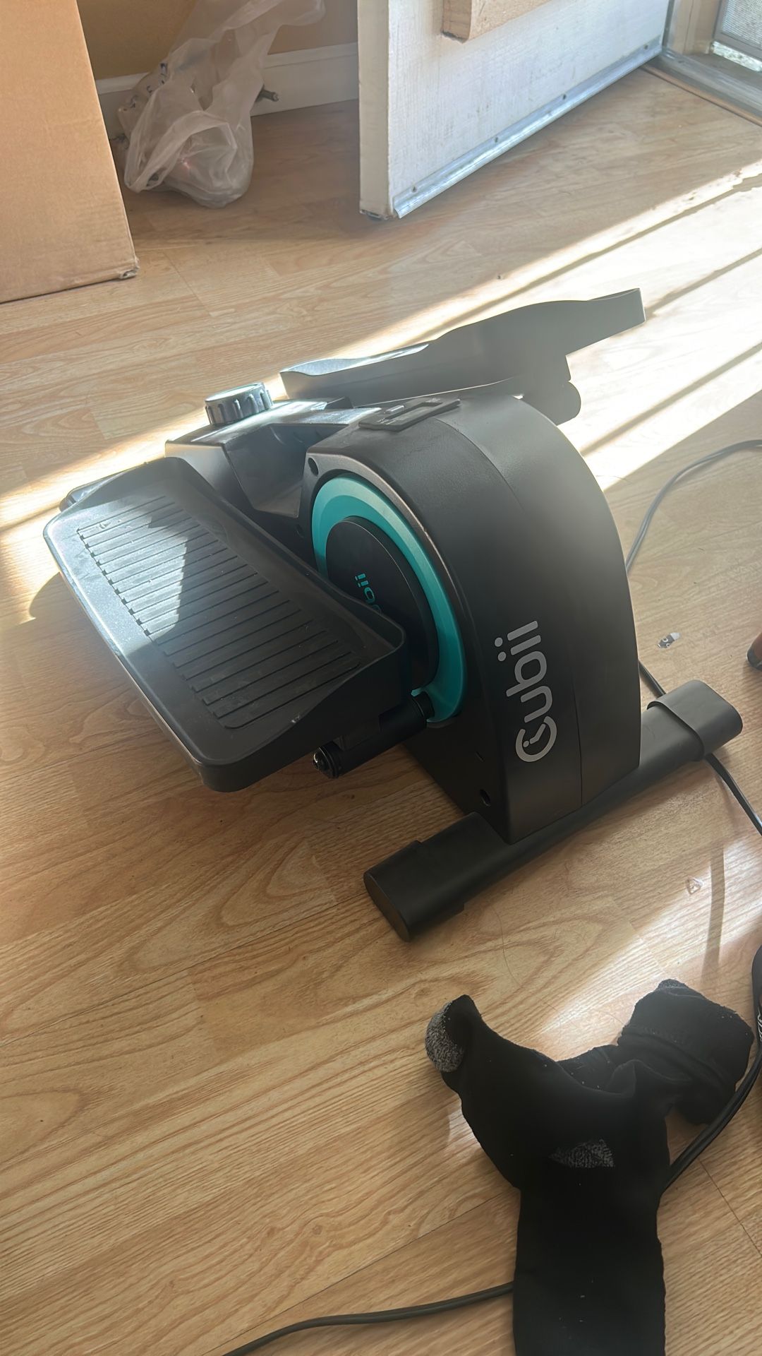 Cubii Go Battery Elliptical Machine