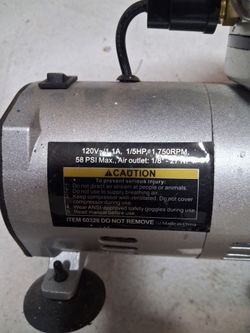 Central Pneumatic Air Brush COMPRESSOR & GUN KIT