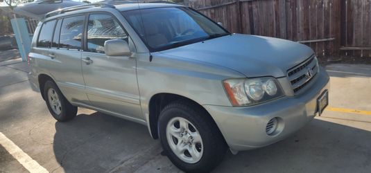 Toyota highlander 2003