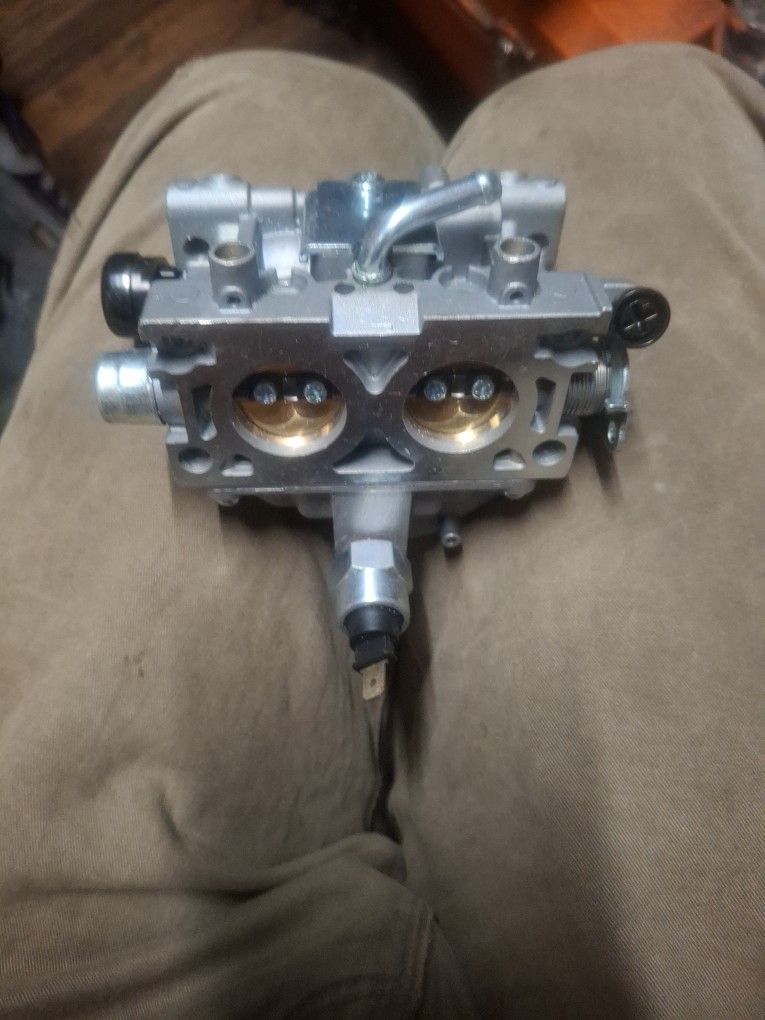 Carb Honda GX630 GX660 and GX(contact info removed)0-Z9E-033 Replacement
