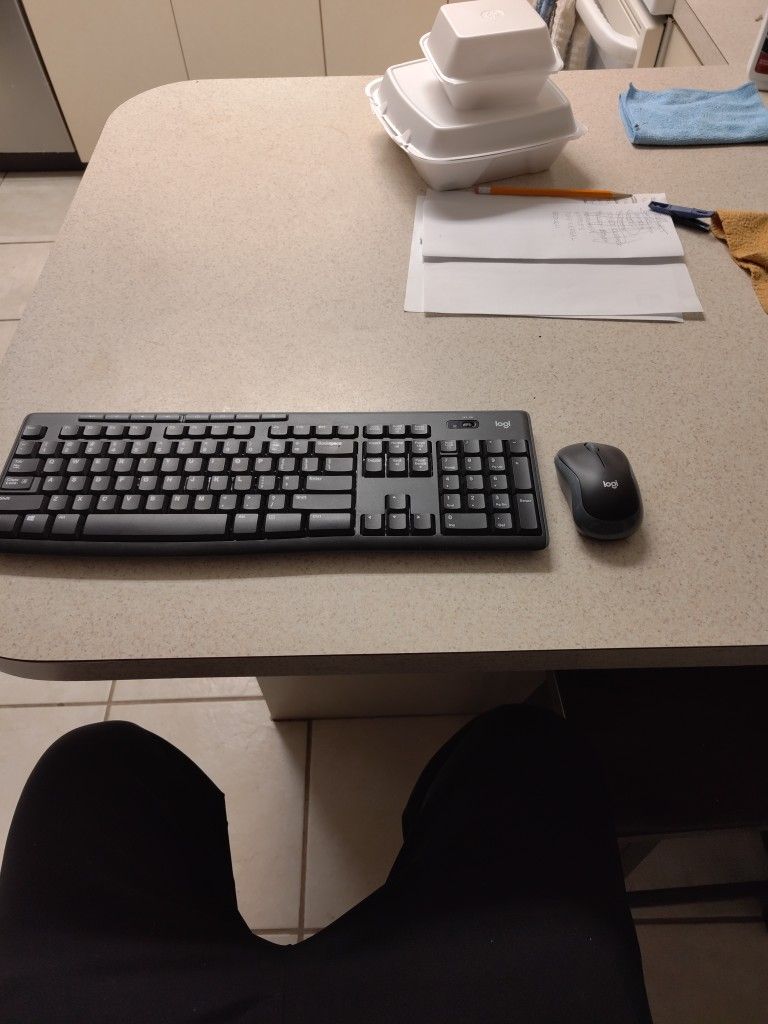Wireless Mouse And KB