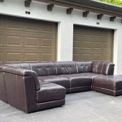 Sofa/Couch Sectional - Modular - Italian Leather - Delivery Available 🚛