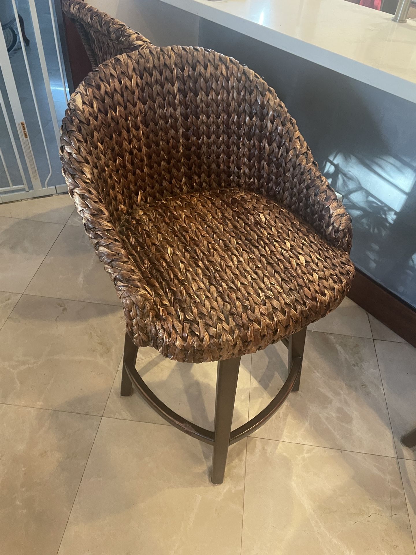 Swivel, High Back Counter Stools+