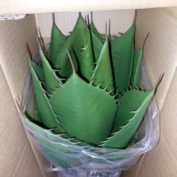 Brand New Momoplant Topiary, Artificial Plant