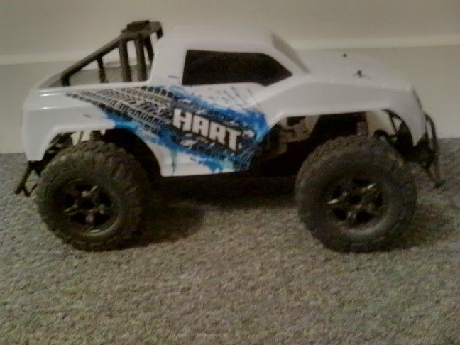 Hart 20-volt RC Truck
