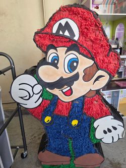 Piñata Mario