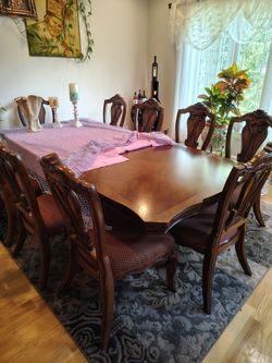 Table and 10 chairs set