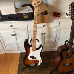 Squier By fender Precision Bass 