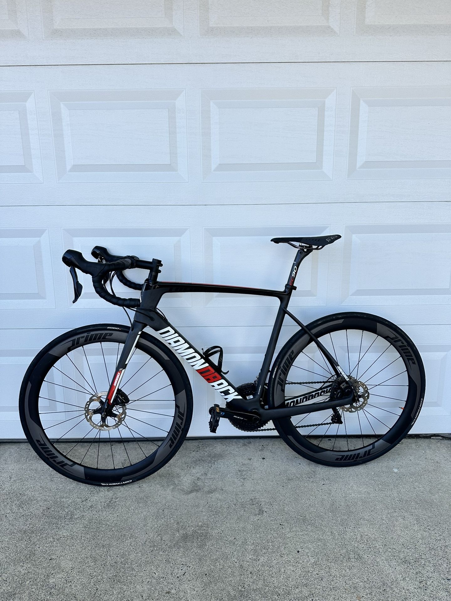 Diamondback Carbon road Bike π΄ 56cm Shimano Groupset 11 Speed Disk Brakes