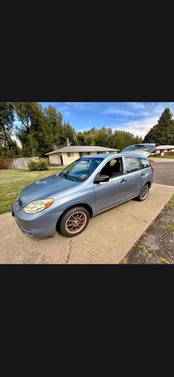 2004 Toyota Matrix
