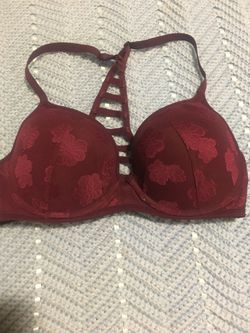 Victoria's Secret bras 34dd and 36d for Sale in Bakersfield, CA - OfferUp