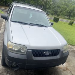 2005 Ford Escape