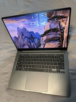 Samsung Galaxy Book Pro 3 laptop, 14 in, intel i7