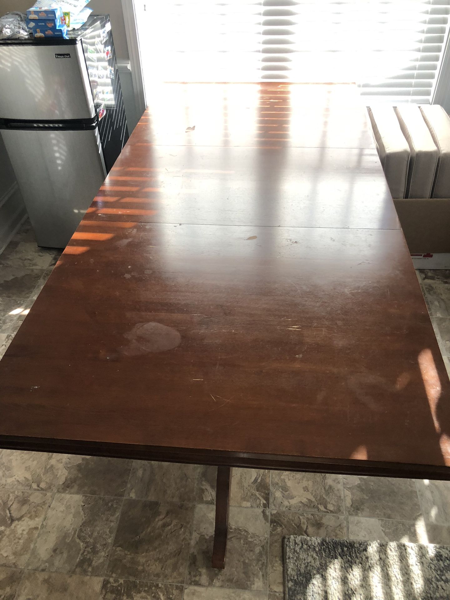 Wood Table W Leaf 