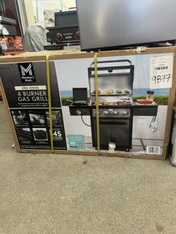 Member's Mark Pro Series 4-Burner Gas Grill with Thermostatic Control