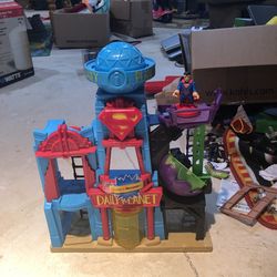 Superman Set With Character 