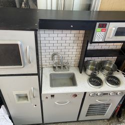 Kids Kitchen Play Set