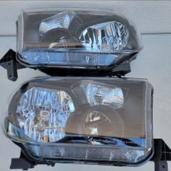 07-13 Toyota Tundra 08-17 Sequoia Headlights Luces Micas Calaveras Faros Faroles Focos Headlamps 