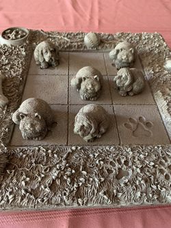 Cats and dogs tic-tac-toe game