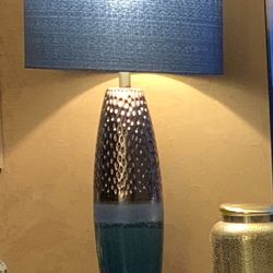 Table lamp