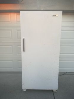 Westinghouse 20 cu ft standup freezer for $200. Dimensions are 32Wx27Dx70H. Pick up only.