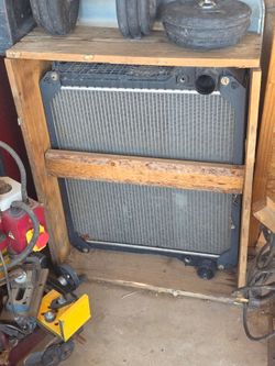 CASE 580K radiator
