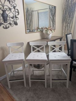 Counter Height Stools x3