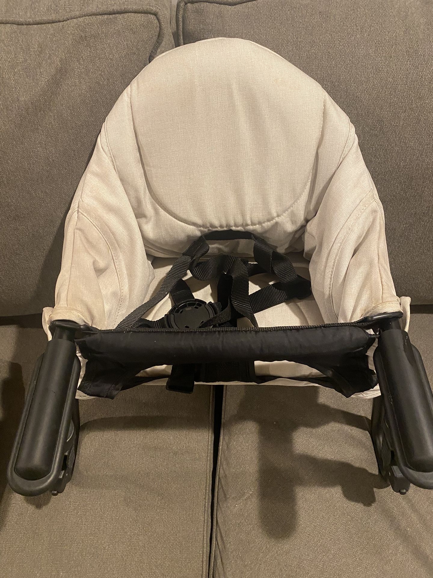 Perch Clip-on Table Chair