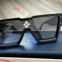 BRAND NEW| Louis Vuitton Cyclone Sunglasses| LV Diamondbacks /Black