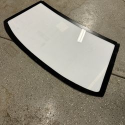 G Body Front Windshield 