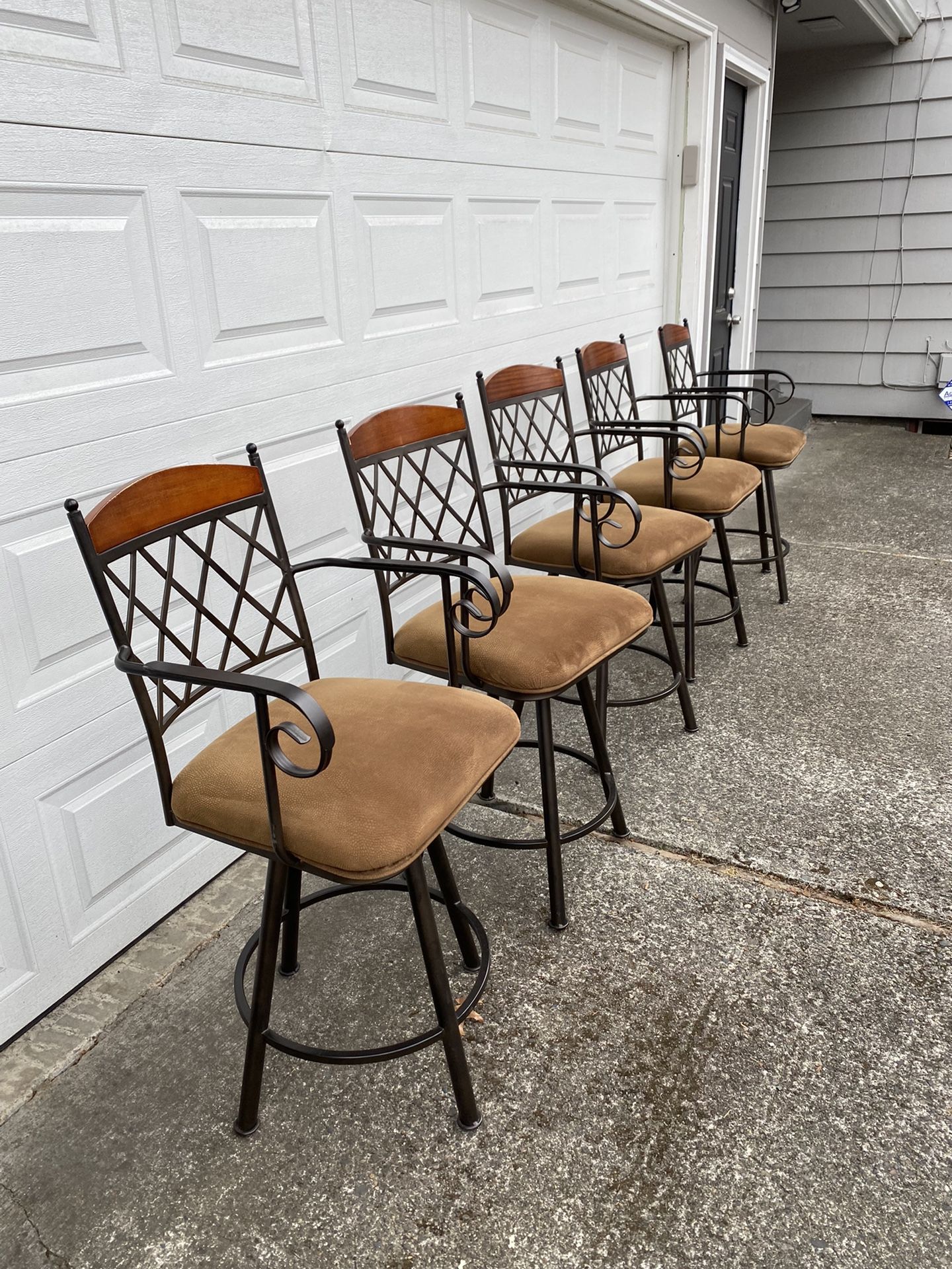 Barstool Armchairs Set of 5 Wrought Iron Stools w Upholstered Seats