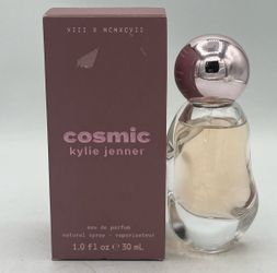 Kylie Jenner Cosmic Eau De Parfum Spray 1.0 Fl oz. 30 Ml Authentic *See Details*