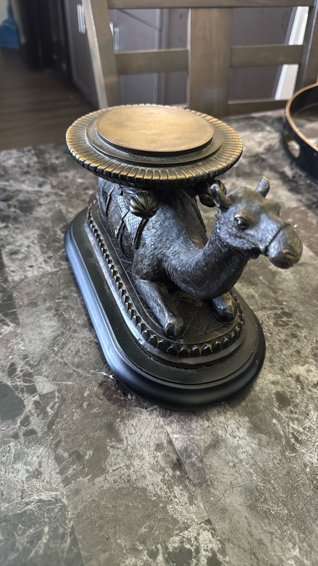 Vintage-Style Camel Figurine with Platform – Middle Eastern Decorative Accent