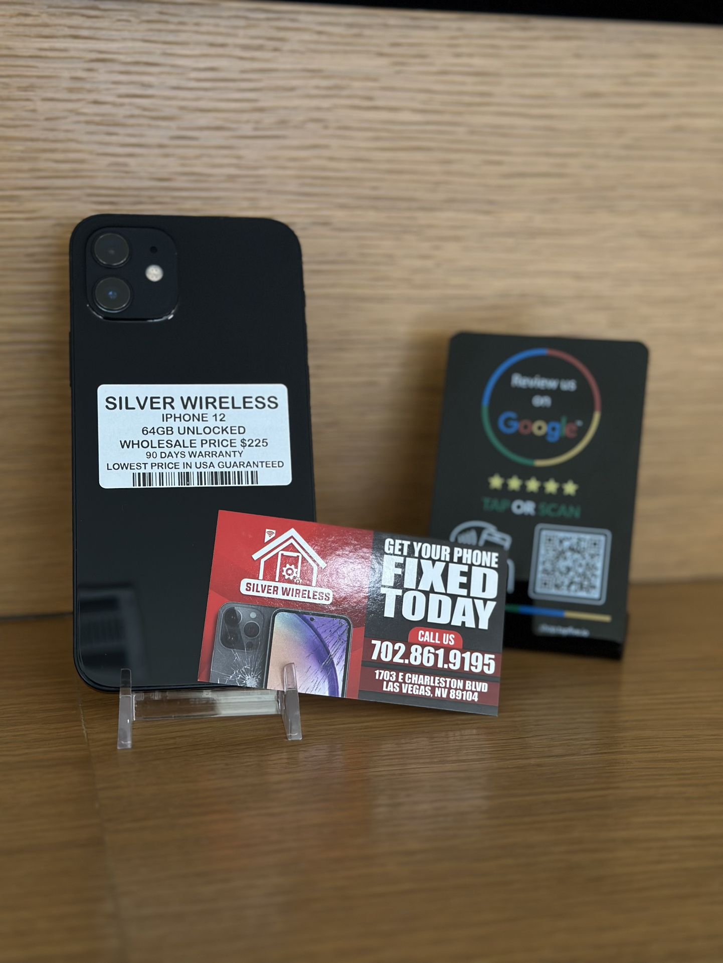 IPHONE 12 64GB UNLOCKED