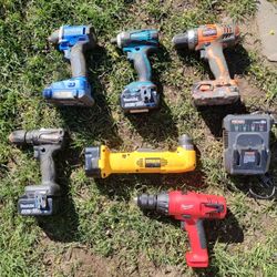 Lot Of 6 Assorted Drills And Batteries