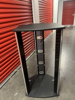 TV Stand/Entertainment Center