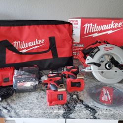 MilwaukeeM18 18-Volt Lithium-Ion Brushless Cordless Hammer Drill/Impact/Circular Saw Combo Kit (3-Tool) with 2-Batteries