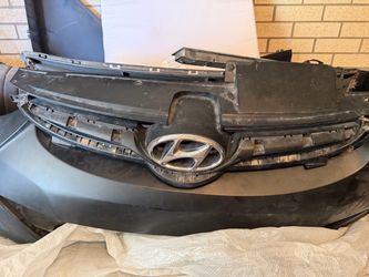 2015 Hyundai Elantra front grill bumper