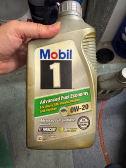 Mobile Synthetic Oil