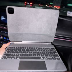 Magic Keyboard Apple