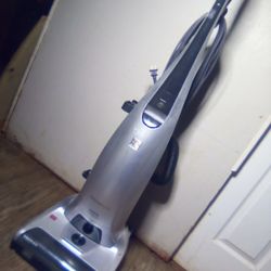 Kenmore Elite 31150 Pet Friendly Bagged Upright Vacuum