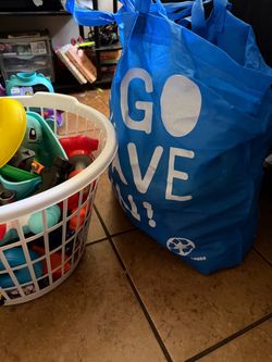 Bag and bin of toys - FREE