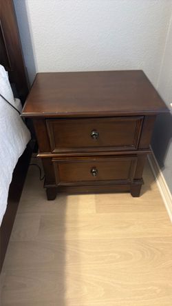 Dark Wood Bedstand