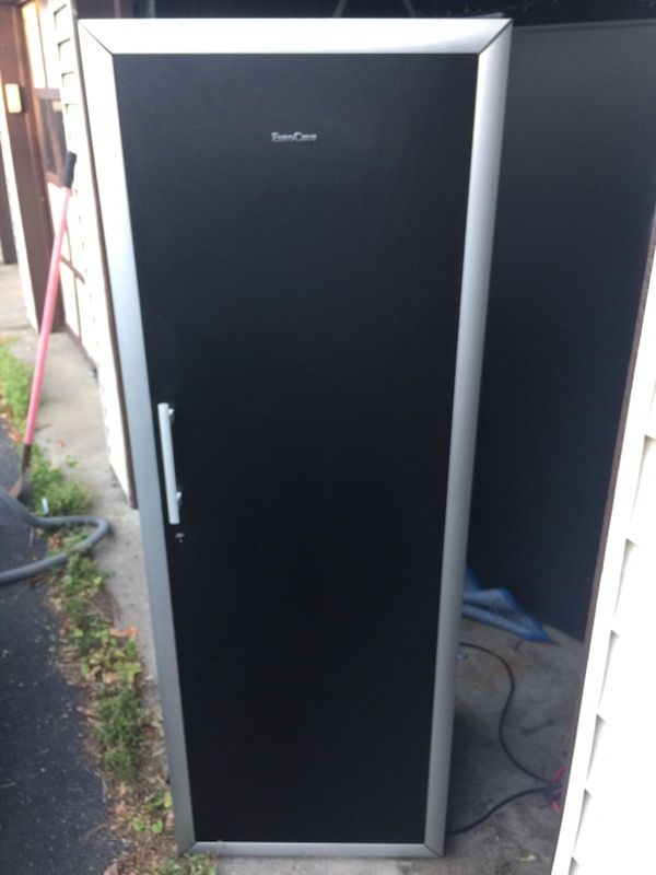 EuroCave Armoire 2 Temp. for Sale in New Britain, CT OfferUp