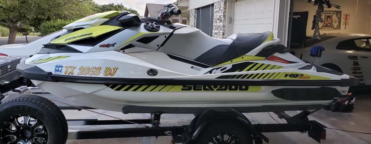 Title In Hand 2016 Seadoo Rxpx-300