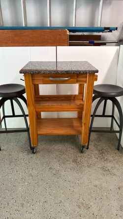 Table & 2 chairs
